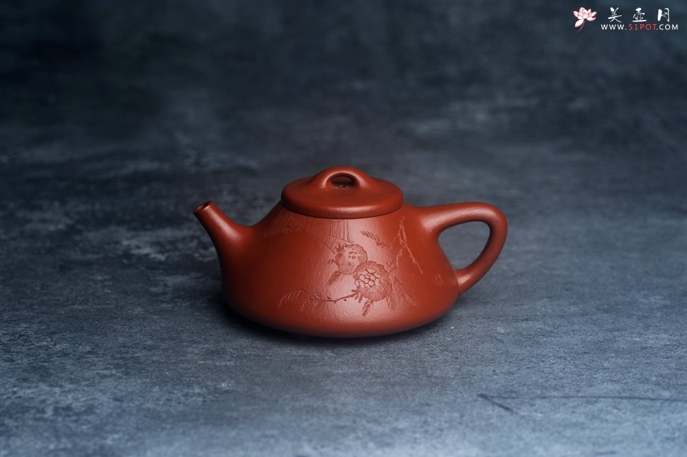 紫砂壶图片：精品老朱泥子冶石瓢 文气装饰 期待与您结缘 - 宜兴紫砂壶网