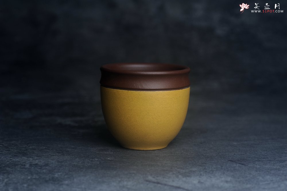 紫砂壶图片：美美杯特惠 精致花鸟紫砂杯 紫泥粉黄金段泥主人杯 茶杯 特文气 - 宜兴紫砂壶网