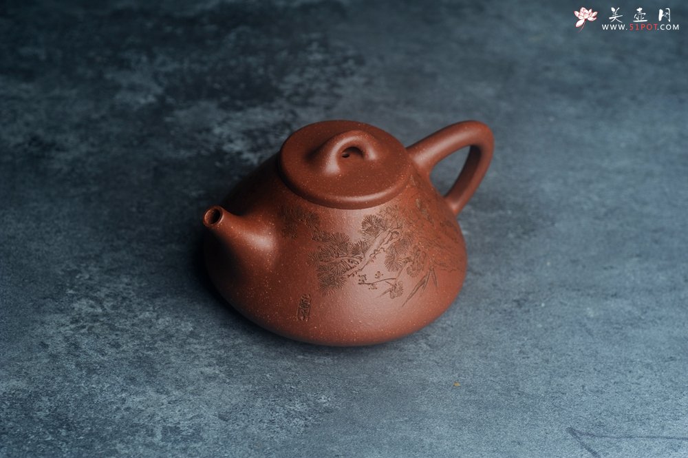 紫砂壶图片：潜力股周小培全手工降坡泥子冶石瓢 范小君徒杨志超装饰岁寒三友 特文气 - 宜兴紫砂壶网