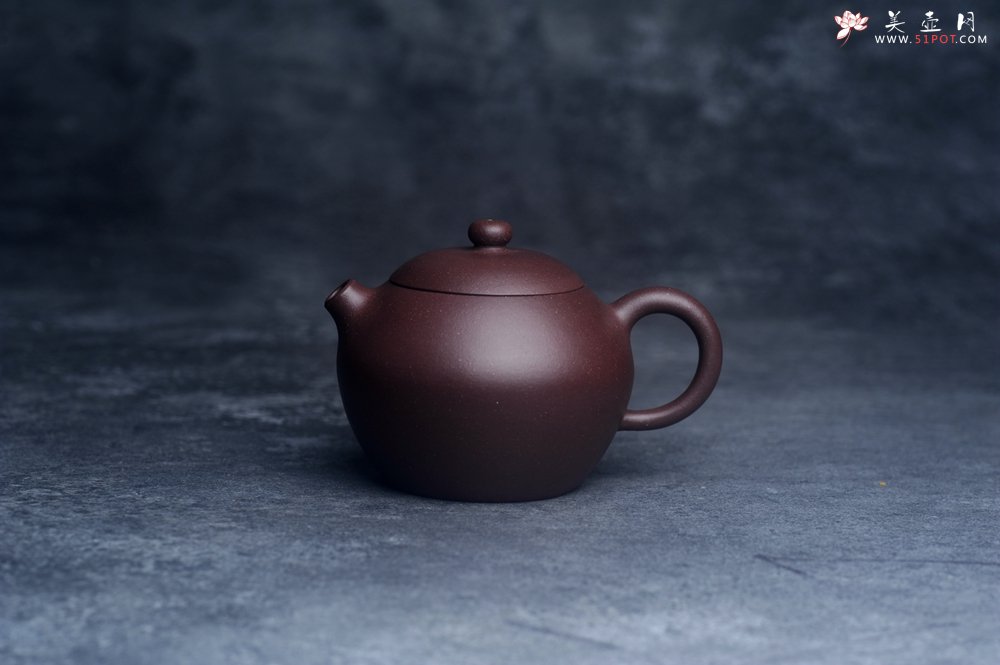 紫砂壶图片：美壶特惠 优质紫泥河豚西施壶 球孔出水 - 宜兴紫砂壶网