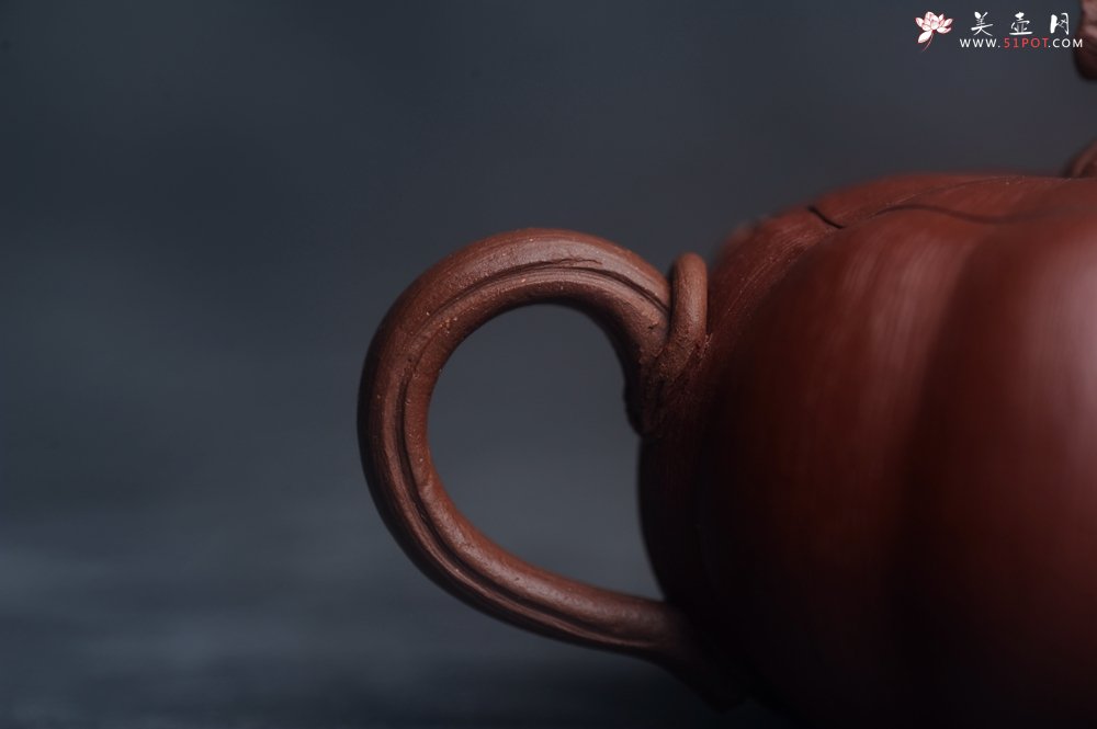 紫砂壶图片：美壶福利特惠 美壶专属定制 精致好料迷你小南瓜紫砂壶  肌理丰富生动 - 宜兴紫砂壶网