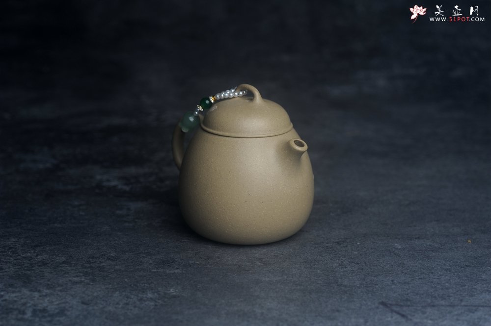 紫砂壶图片：美壶特惠 优质本绿憨瓢 茶人醉爱 - 宜兴紫砂壶网