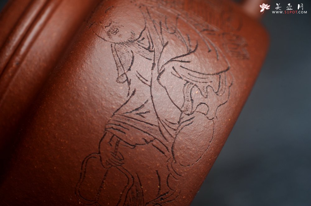 紫砂壶图片：美壶特惠 精致特好降坡泥德中壶 装饰人物特文气 - 宜兴紫砂壶网