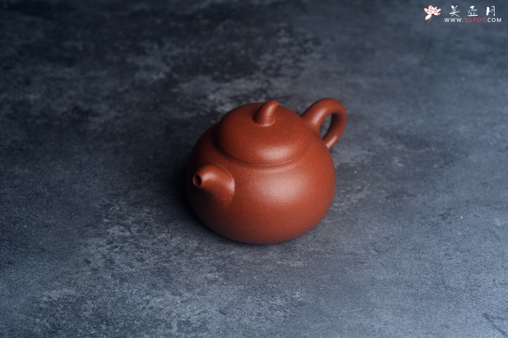紫砂壶图片：美壶特惠 特好降坡泥茄瓜壶 茶人醉爱 - 宜兴紫砂壶网