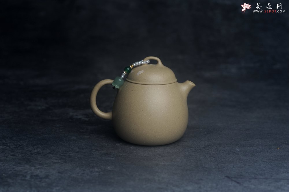 紫砂壶图片：美壶特惠 优质本绿憨瓢 茶人醉爱 - 宜兴紫砂壶网