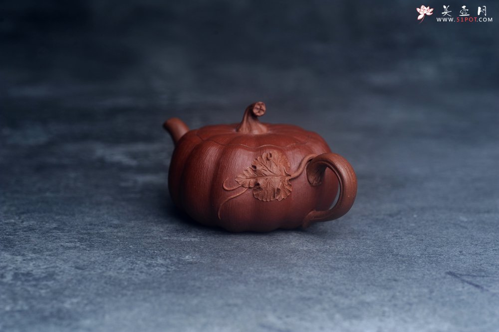 紫砂壶图片：美壶福利特惠 美壶专属定制 精致好料迷你小南瓜紫砂壶  肌理丰富生动 - 宜兴紫砂壶网