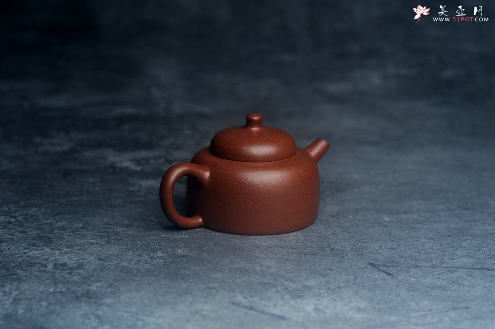 紫砂壶图片：美壶特惠 特好降坡泥小涌泉紫砂壶 茶人醉爱 - 宜兴紫砂壶网