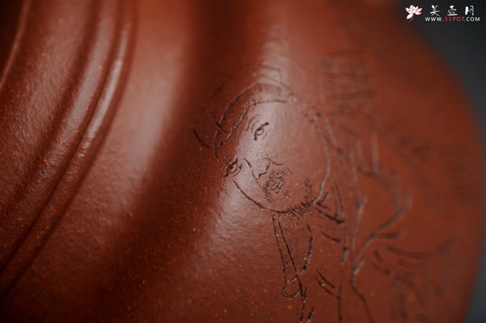 紫砂壶图片：美壶特惠 精致特好降坡泥德中壶 装饰人物特文气 - 宜兴紫砂壶网