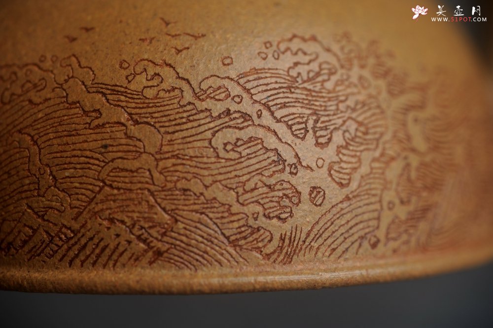 紫砂壶图片：美壶特惠 特好五彩段泥小美壶 装饰文雅 海纳百川 - 宜兴紫砂壶网