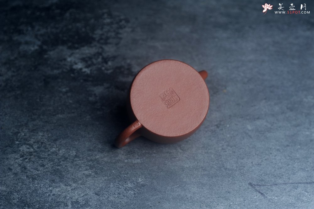 紫砂壶图片：美壶特惠 特好降坡泥小涌泉紫砂壶 茶人醉爱 - 宜兴紫砂壶网