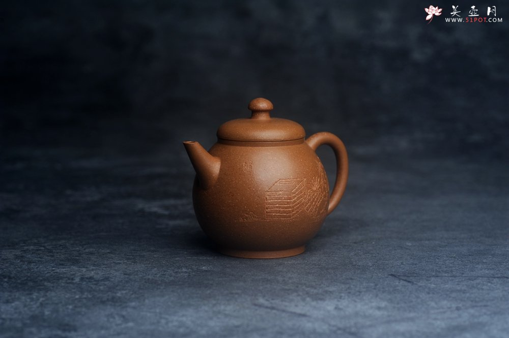 紫砂壶图片：美壶特惠 精致特好黄降坡泥高宫灯壶 装饰特文气 - 宜兴紫砂壶网