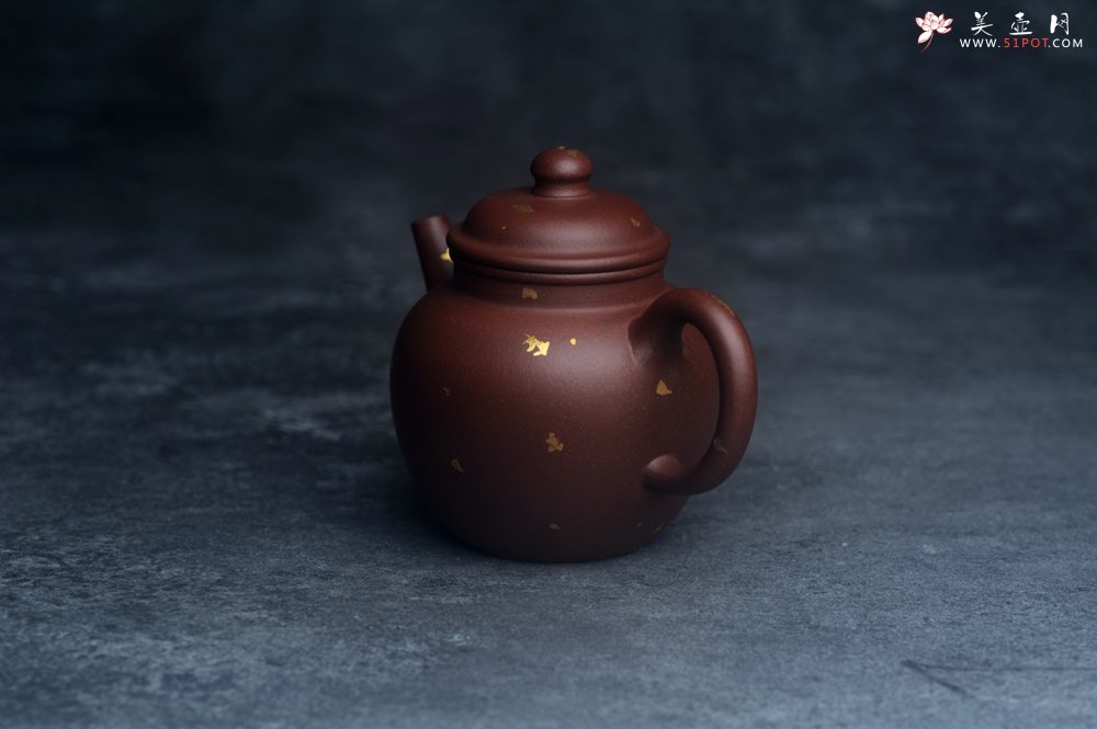 紫砂壶图片：美壶特惠 精致老紫泥洒金宫灯壶 - 宜兴紫砂壶网