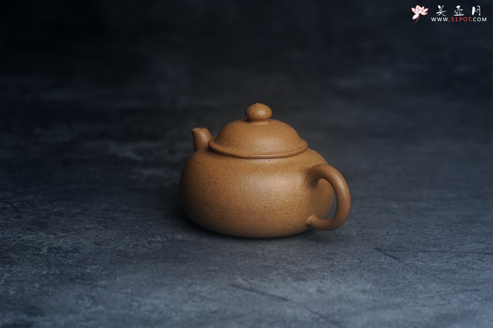 紫砂壶图片：美壶特惠 特好段泥容天壶 - 宜兴紫砂壶网