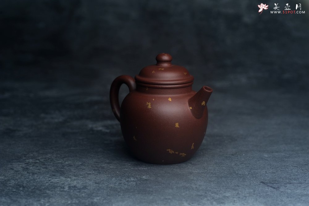 紫砂壶图片：美壶特惠 精致老紫泥洒金宫灯壶 - 宜兴紫砂壶网