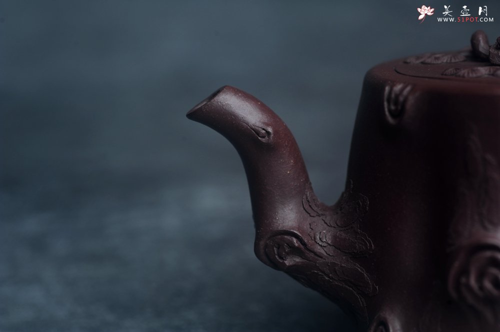 紫砂壶图片：实力演绎全手工重器松桩套组 一壶（280cc）二杯（130cc）一公道杯（188cc） - 宜兴紫砂壶网