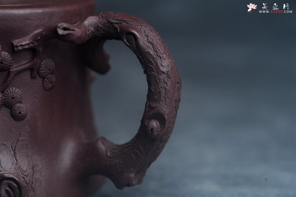 紫砂壶图片：实力演绎全手工重器松桩套组 一壶（280cc）二杯（130cc）一公道杯（188cc） - 宜兴紫砂壶网