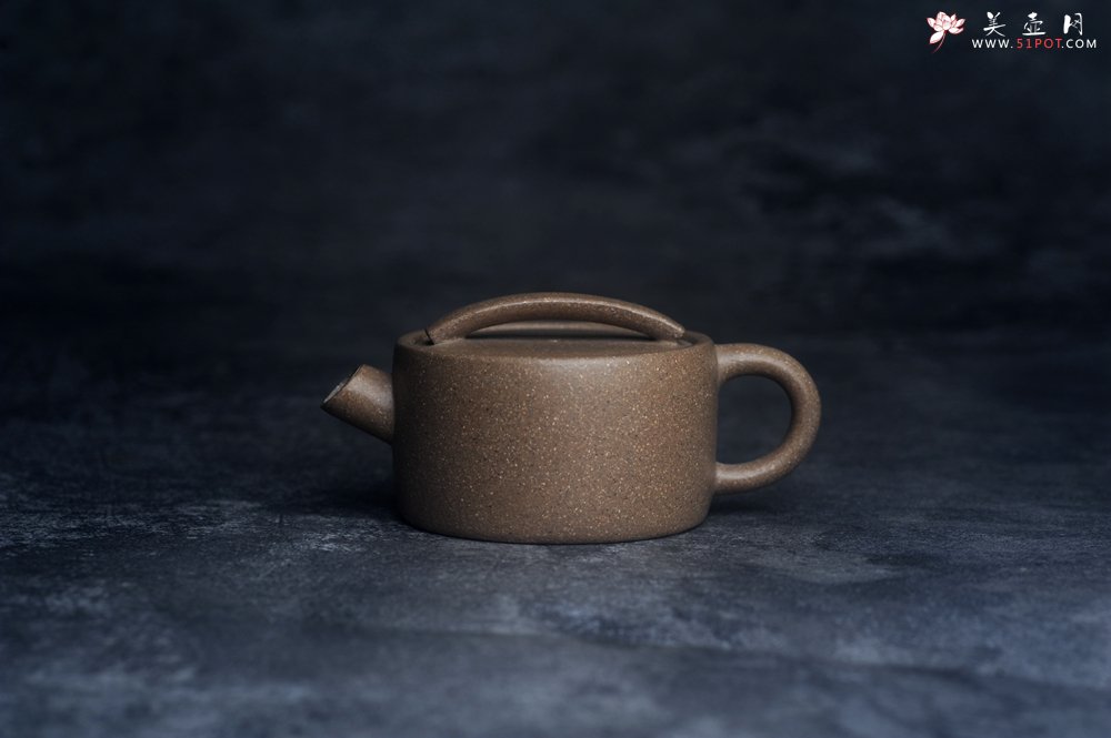 紫砂壶图片：美壶特惠 特好青段泥大炮汉瓦紫砂壶 出水爽利 - 宜兴紫砂壶网