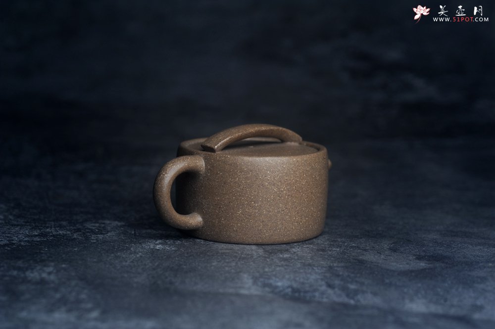 紫砂壶图片：美壶特惠 特好青段泥大炮汉瓦紫砂壶 出水爽利 - 宜兴紫砂壶网