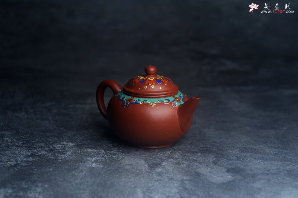 紫砂壶图片：美壶特惠 优质朱泥宫廷风格珐琅彩水平壶 茶人醉爱 - 宜兴紫砂壶网