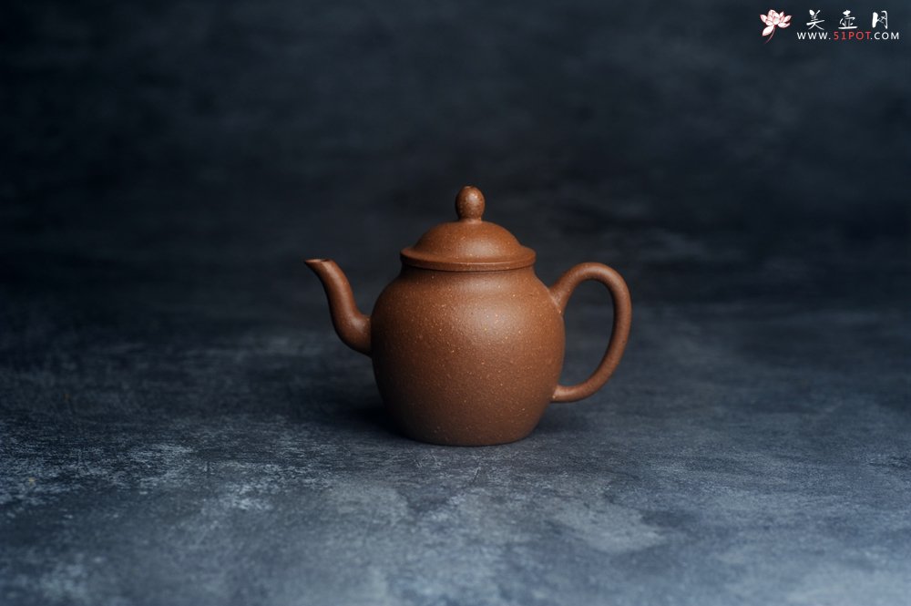 紫砂壶图片：美壶特惠 特好30目老段泥高灯壶 茶人醉爱 - 宜兴紫砂壶网