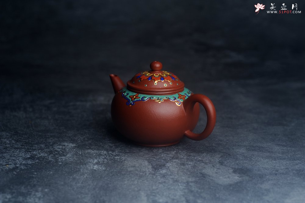 紫砂壶图片：美壶特惠 优质朱泥宫廷风格珐琅彩水平壶 茶人醉爱 - 宜兴紫砂壶网