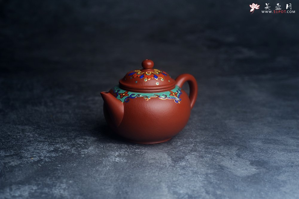 紫砂壶图片：美壶特惠 优质朱泥宫廷风格珐琅彩水平壶 茶人醉爱 - 宜兴紫砂壶网