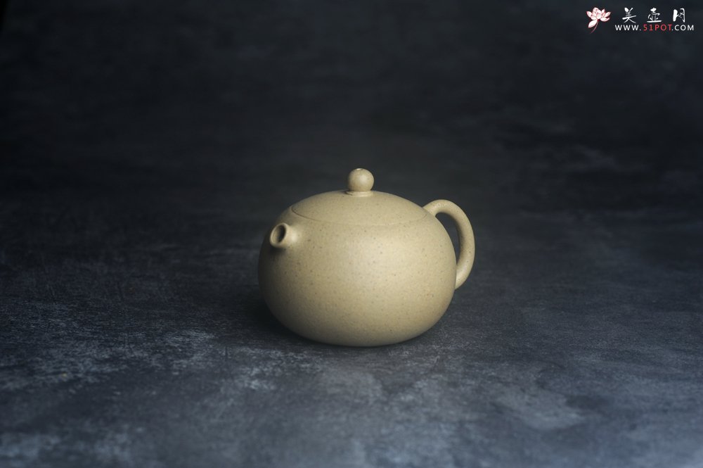 紫砂壶图片：美壶特惠 特好本山绿泥西施紫砂壶 茶人醉爱 - 宜兴紫砂壶网