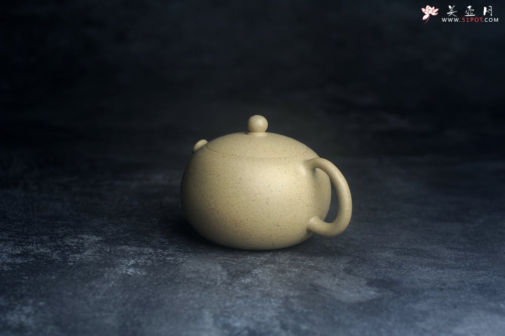 紫砂壶图片：美壶特惠 特好本山绿泥西施紫砂壶 茶人醉爱 - 宜兴紫砂壶网