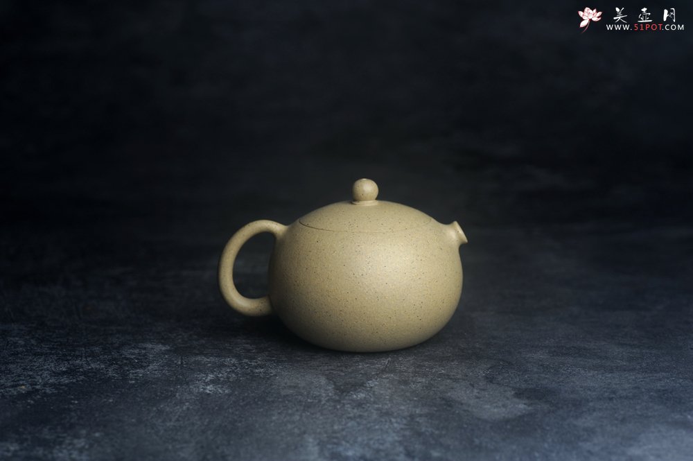 紫砂壶图片：美壶特惠 特好本山绿泥西施紫砂壶 茶人醉爱 - 宜兴紫砂壶网