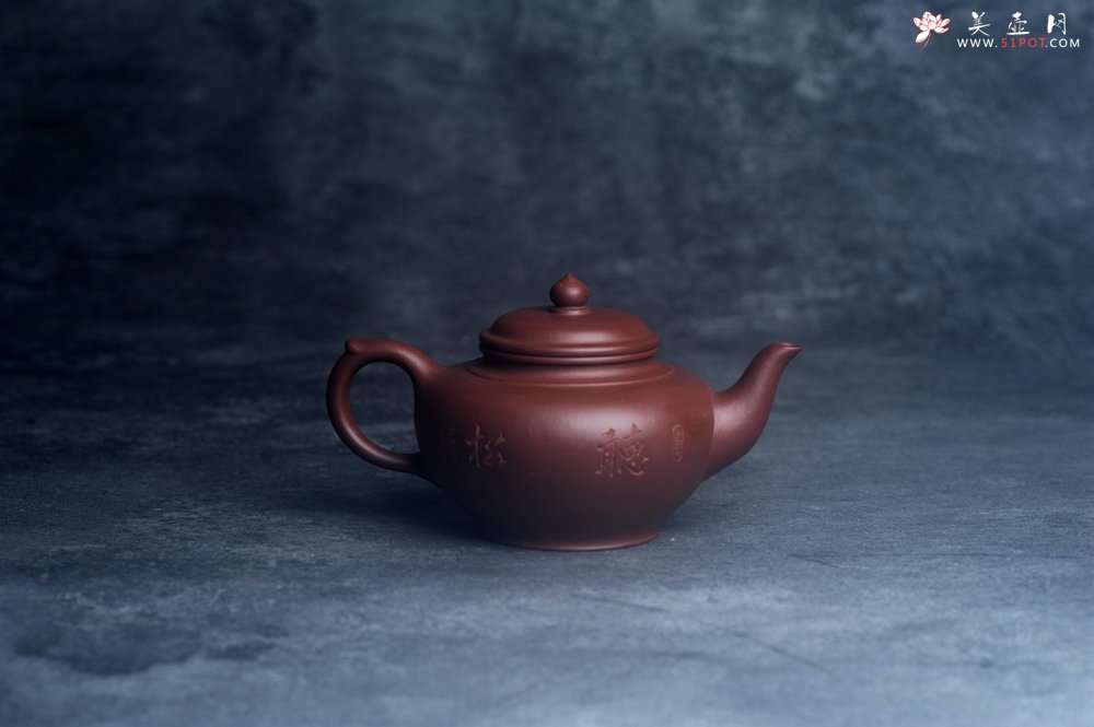 紫砂壶图片：美壶特惠 老紫泥听松笑樱 茶人醉爱 - 宜兴紫砂壶网
