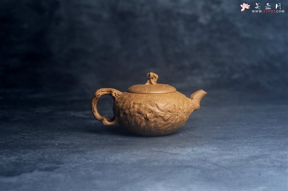 紫砂壶图片：美壶特惠精品特好全手工老段泥游龙供春紫砂壶 - 宜兴紫砂壶网