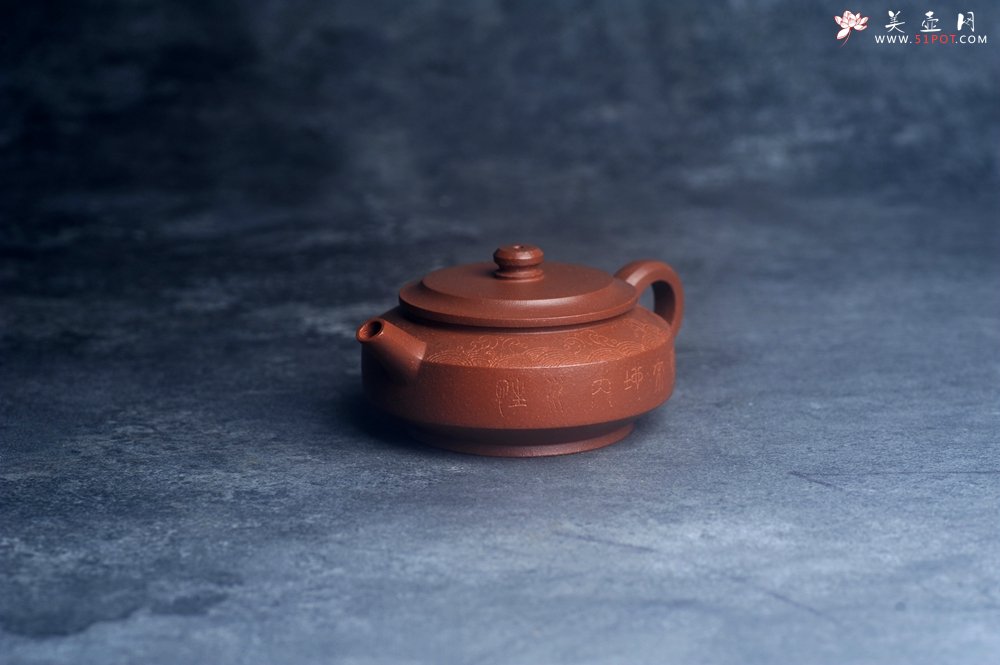 紫砂壶图片：美壶特惠 精致特好降坡泥周盘壶 装饰文雅 特文气 - 宜兴紫砂壶网