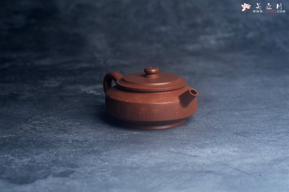 紫砂壶图片：美壶特惠 精致特好降坡泥周盘壶 装饰文雅 特文气 - 宜兴紫砂壶网