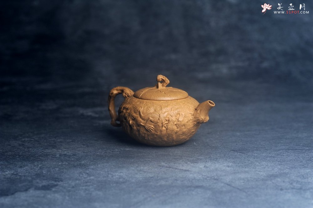 紫砂壶图片：美壶特惠精品特好全手工老段泥游龙供春紫砂壶 - 宜兴紫砂壶网