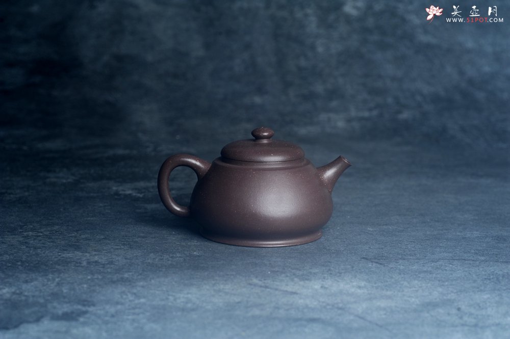 紫砂壶图片：美壶特惠 特好老紫泥潘壶 茶人醉爱 - 宜兴紫砂壶网