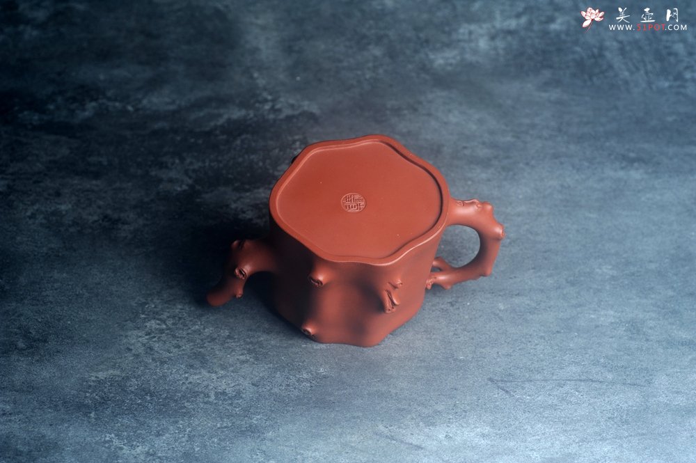 紫砂壶图片：美壶特惠 紫砂厂老艺人查建英全手工小红泥梅桩壶 茶人醉爱 - 宜兴紫砂壶网