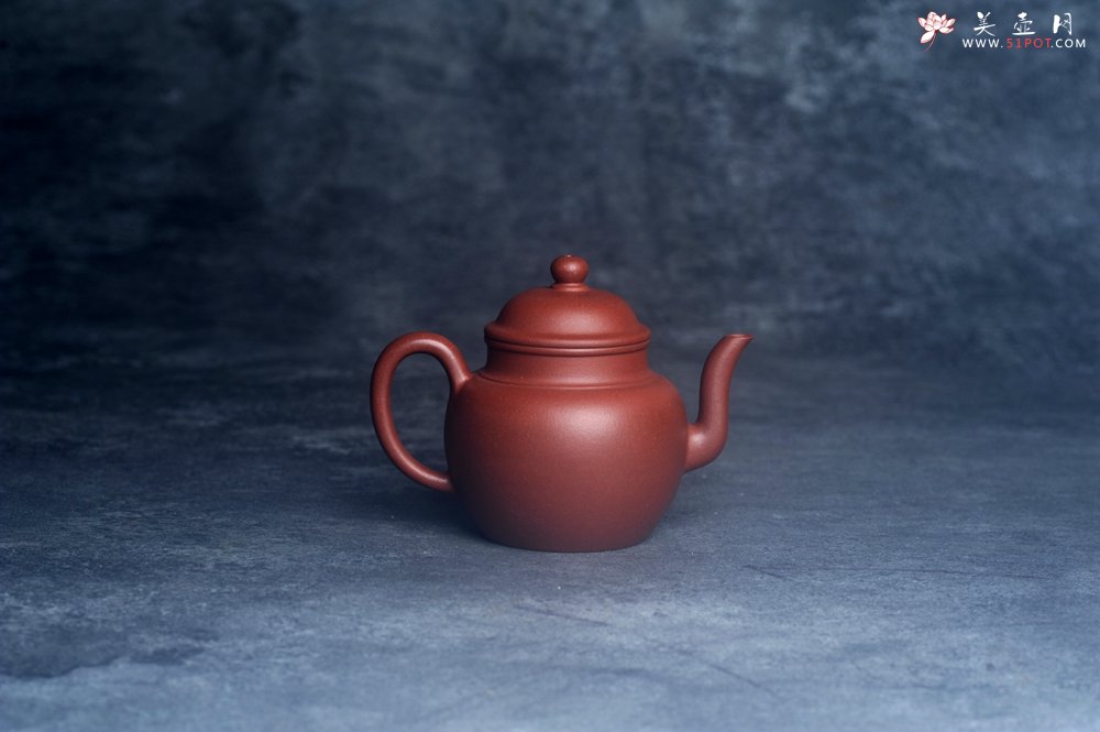 紫砂壶图片：美壶特惠 特好底槽青高灯壶 茶人醉爱 - 宜兴紫砂壶网