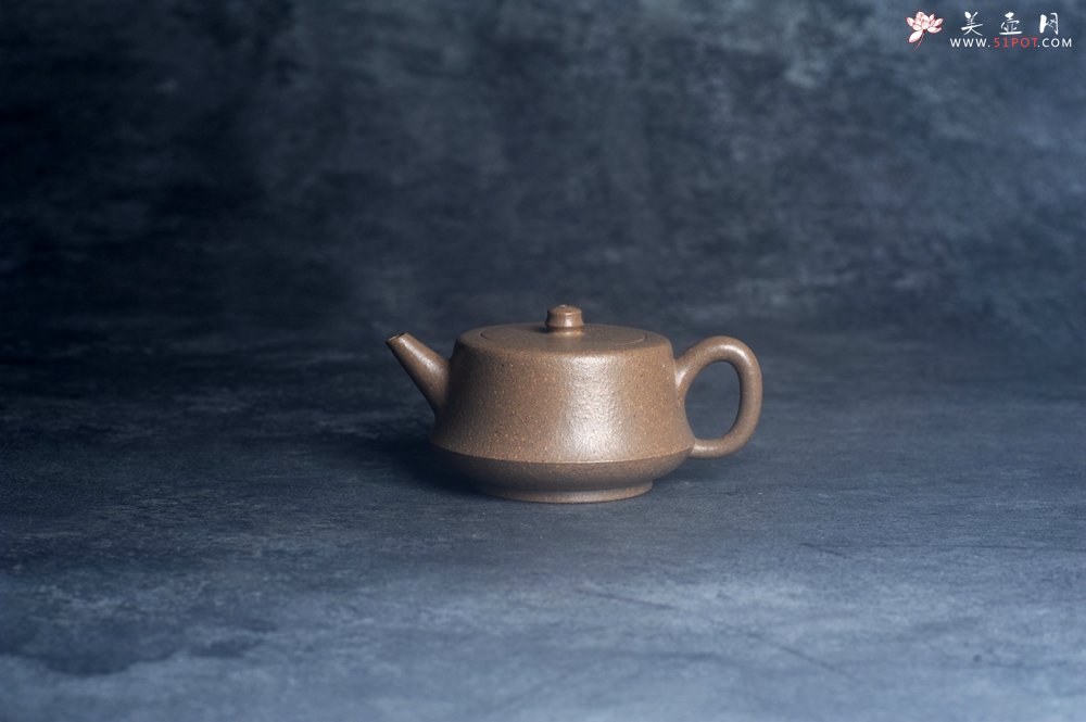 紫砂壶图片：美壶特惠 特好老青段泥柱础壶 茶人醉爱 - 宜兴紫砂壶网