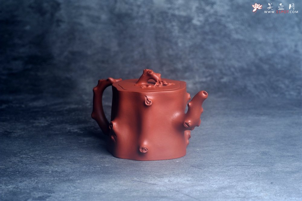 紫砂壶图片：美壶特惠 紫砂厂老艺人查建英全手工小红泥梅桩壶 茶人醉爱 - 宜兴紫砂壶网
