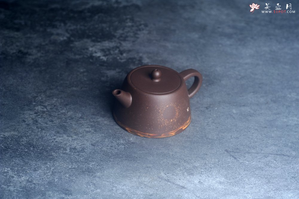 紫砂壶图片：美壶特惠 特好紫泥绞泥柱础壶 茶人醉爱 - 宜兴紫砂壶网