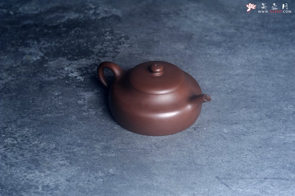 紫砂壶图片：美壶特惠 特好老紫泥君悦壶 茶人醉爱 - 宜兴紫砂壶网