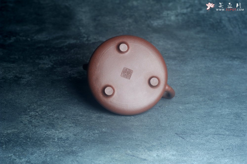 紫砂壶图片：美壶特惠 特好老紫泥子冶石瓢 范小君徒装饰君子竹  寒夜客来茶当酒 竹炉汤沸火初红 - 宜兴紫砂壶网