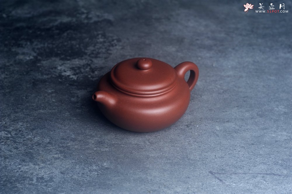 紫砂壶图片：美壶特惠 特好老紫泥仿古壶 茶人醉爱 - 宜兴紫砂壶网