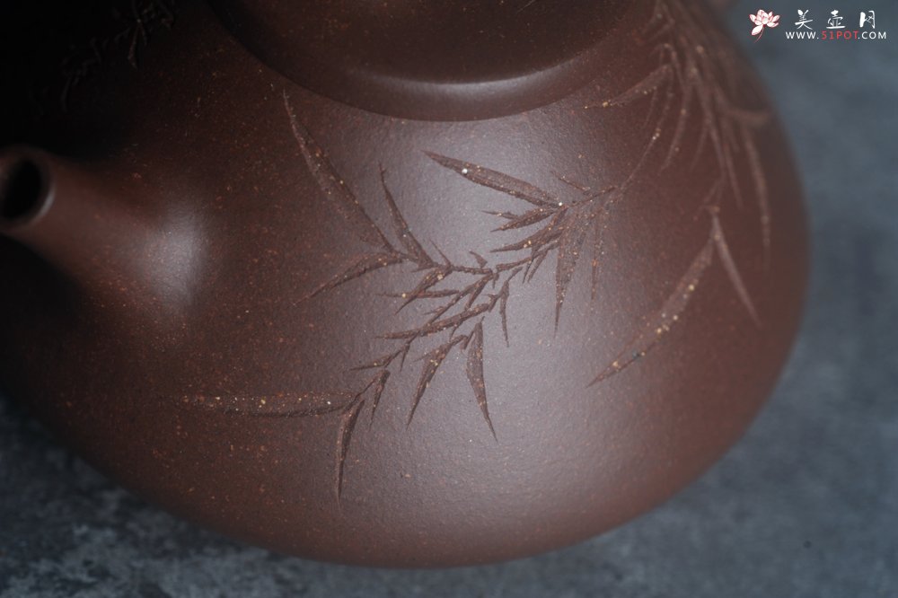 紫砂壶图片：美壶特惠 特好老紫泥子冶石瓢 刻竹特文气 - 宜兴紫砂壶网