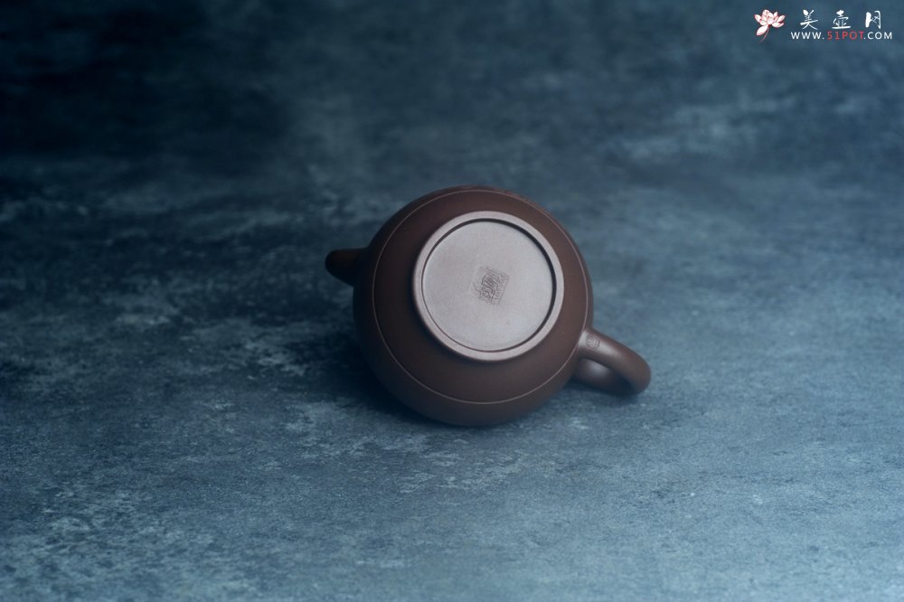 紫砂壶图片：美壶特惠 特好老紫泥山水佳音巨轮壶 茶人醉爱 - 宜兴紫砂壶网