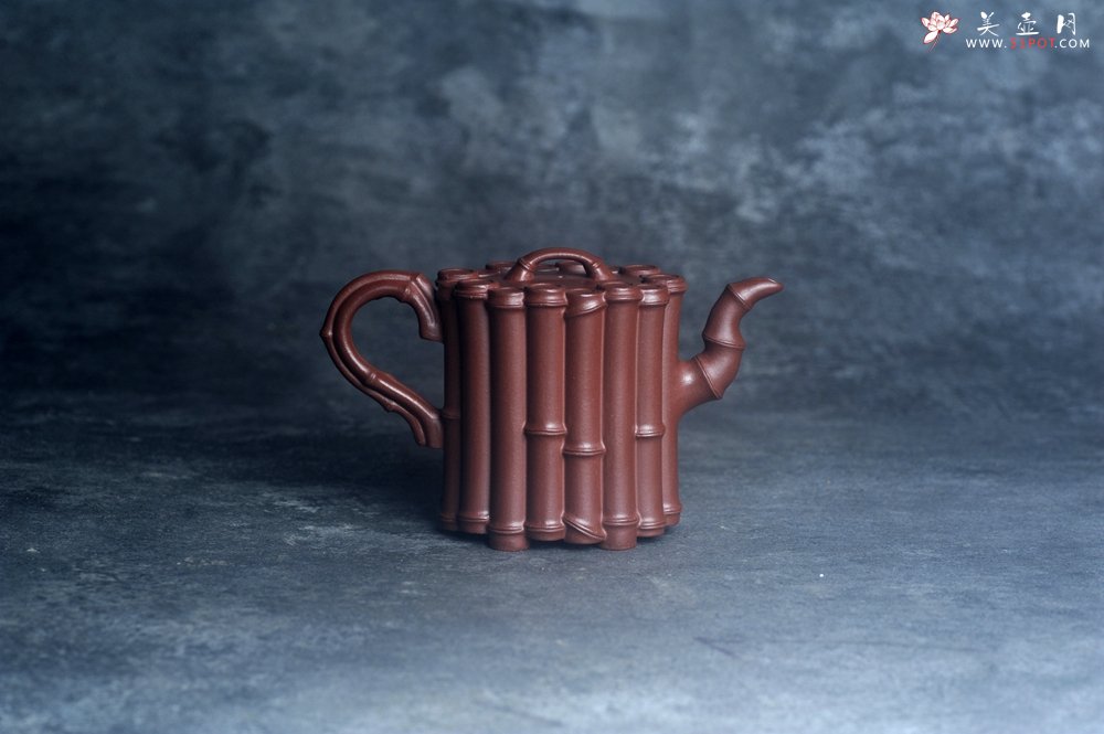 紫砂壶图片：实力派工艺师周斌精工底槽清十六竹壶 - 宜兴紫砂壶网