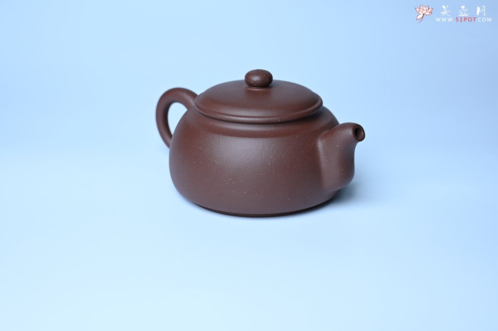 紫砂壶图片：毛国强入室弟子黄云初 特好老紫泥福圆壶 名家何水法书法“离幻即空” 刘世涛伯陶刻 - 宜兴紫砂壶网