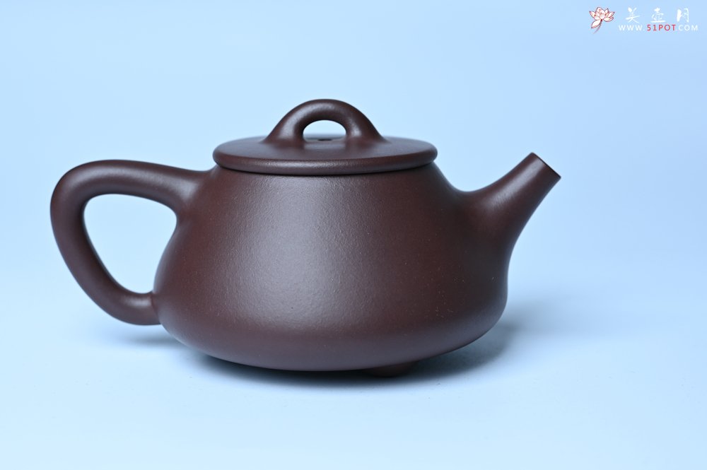 紫砂壶图片：潜力股周小培 特好全手工底槽清平盖石瓢茶壶  壶特好 期待与亲结缘 - 宜兴紫砂壶网