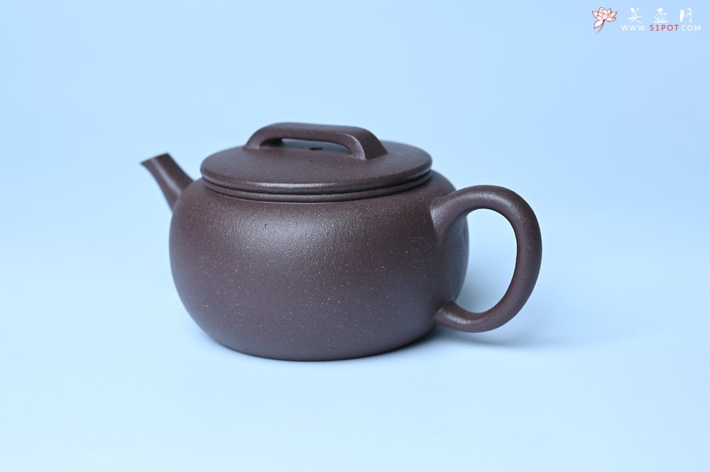 紫砂壶图片：美壶特惠 特好老紫泥涌泉壶 茶人醉爱 - 宜兴紫砂壶网