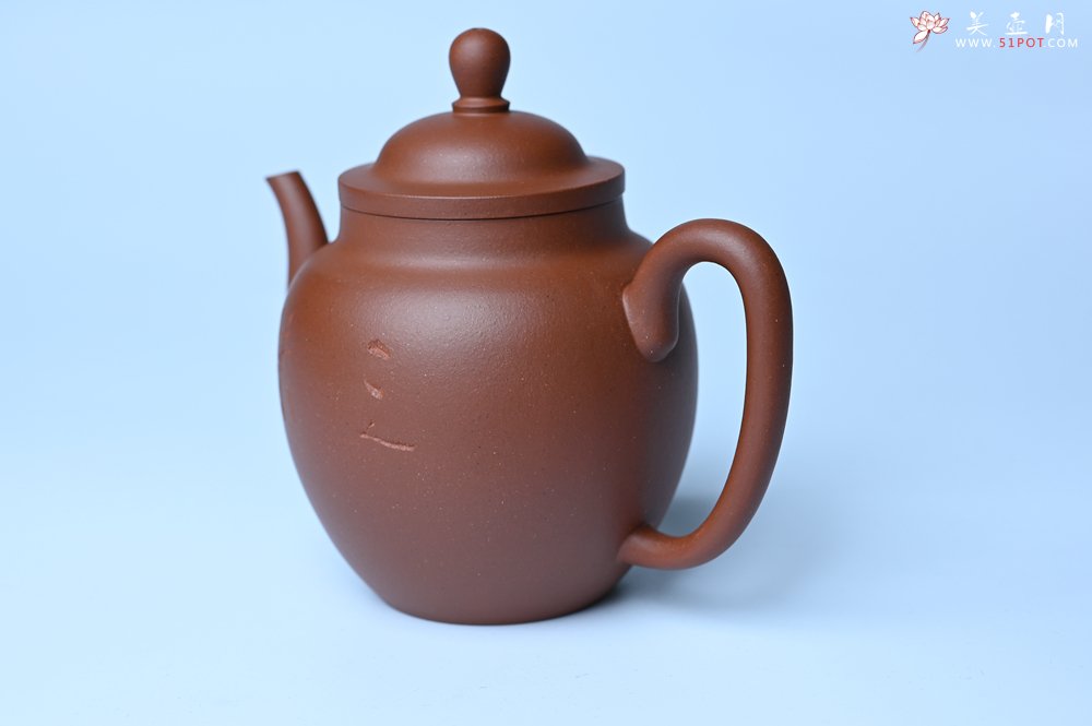 紫砂壶图片：毛国强入室弟子黄云初 特好清水泥高宫灯壶 名家何水法书法“三昧”，刘世涛伯陶刻 - 宜兴紫砂壶网